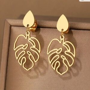 Boho Vintage Water Drop Plant Leaves Stainless Steel Pendants Earrings